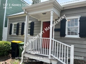 Building Photo - 557 E Harris St