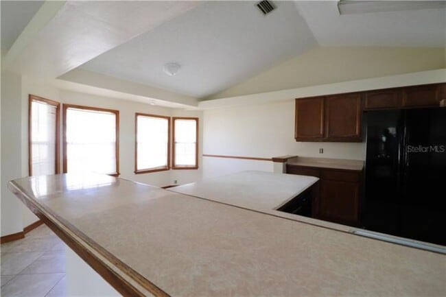 Building Photo - 1088 Tivoli Dr