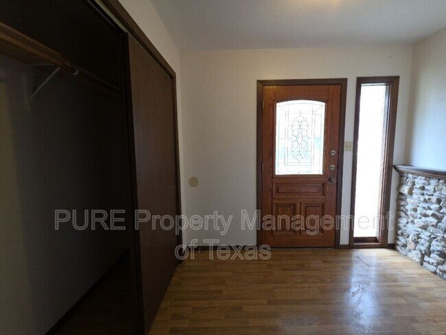 Foto del edificio - 12709 Burson Dr