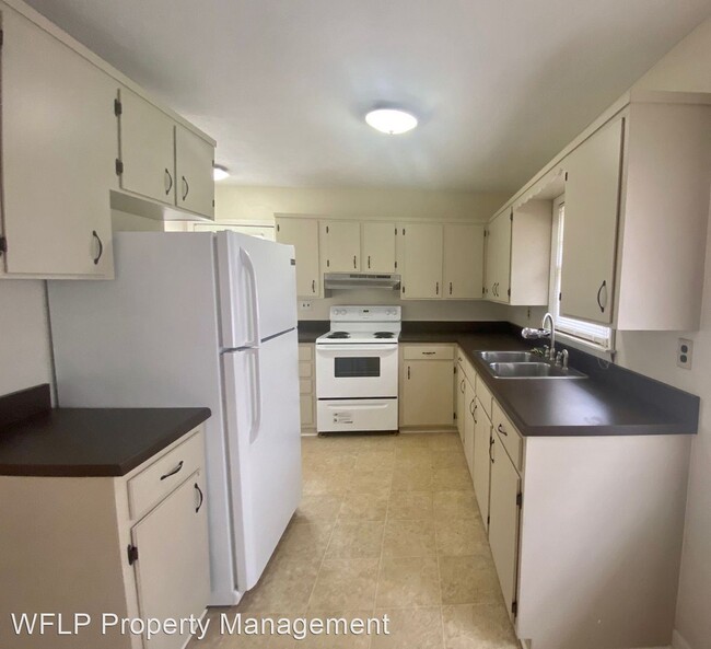 Building Photo - 3 br, 1 bath House - 356 Toytown Rd.
