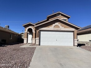 Building Photo - 3425 Scarlet Point Dr