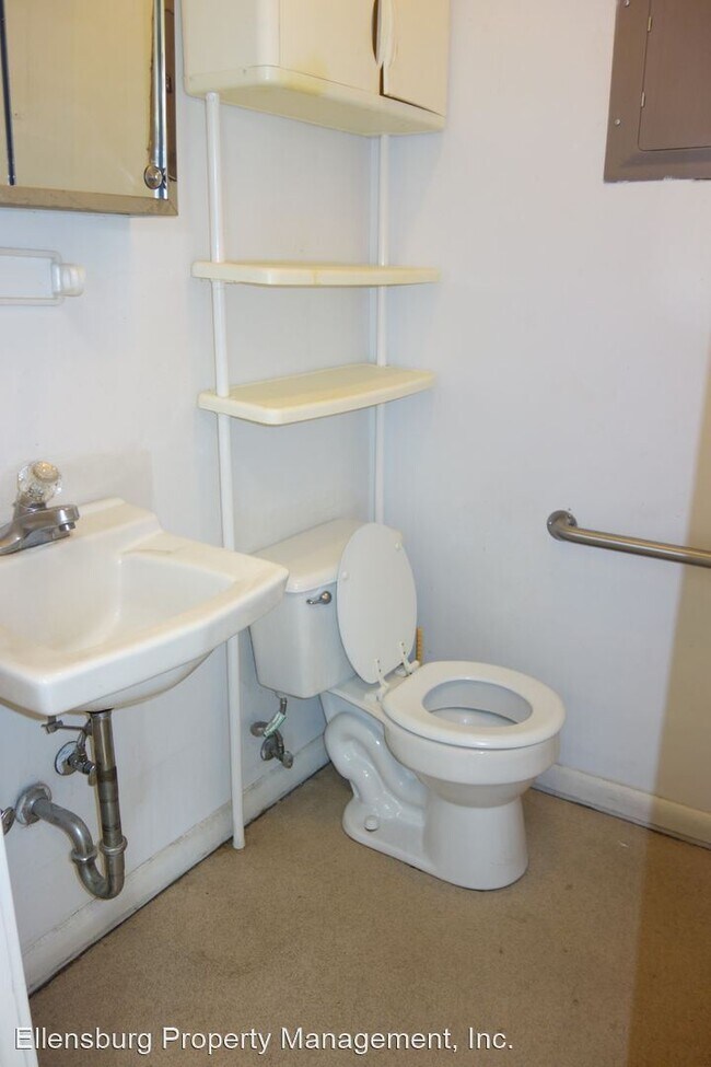 Foto del edificio - 312-320 E 4th Ave