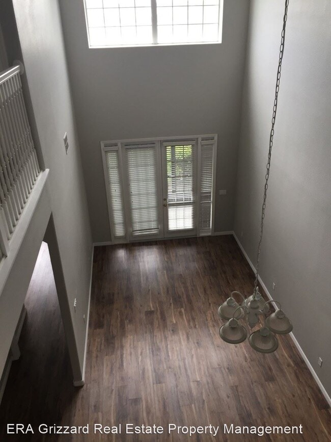 Building Photo - 3 br, 2.5 bath House - 2371 Chatham Place Dr