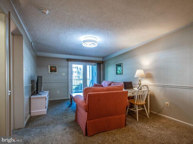Building Photo - 36011 Condo Dr