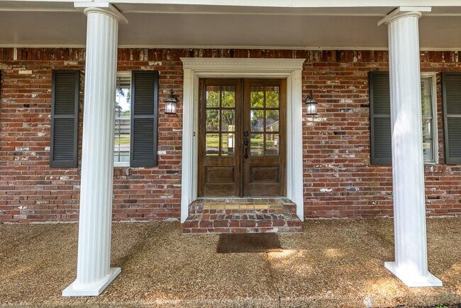 Foto del edificio - 1539 Brookside Dr