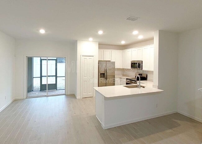 Photo - 347 Belfort Ct Townhome