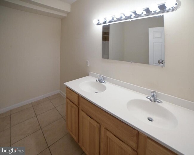 Foto del edificio - 1836 N 16th St
