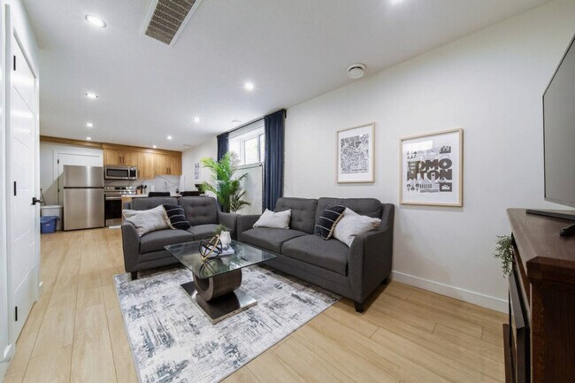 Photo du bâtiment - 9539-9150 150 St NW