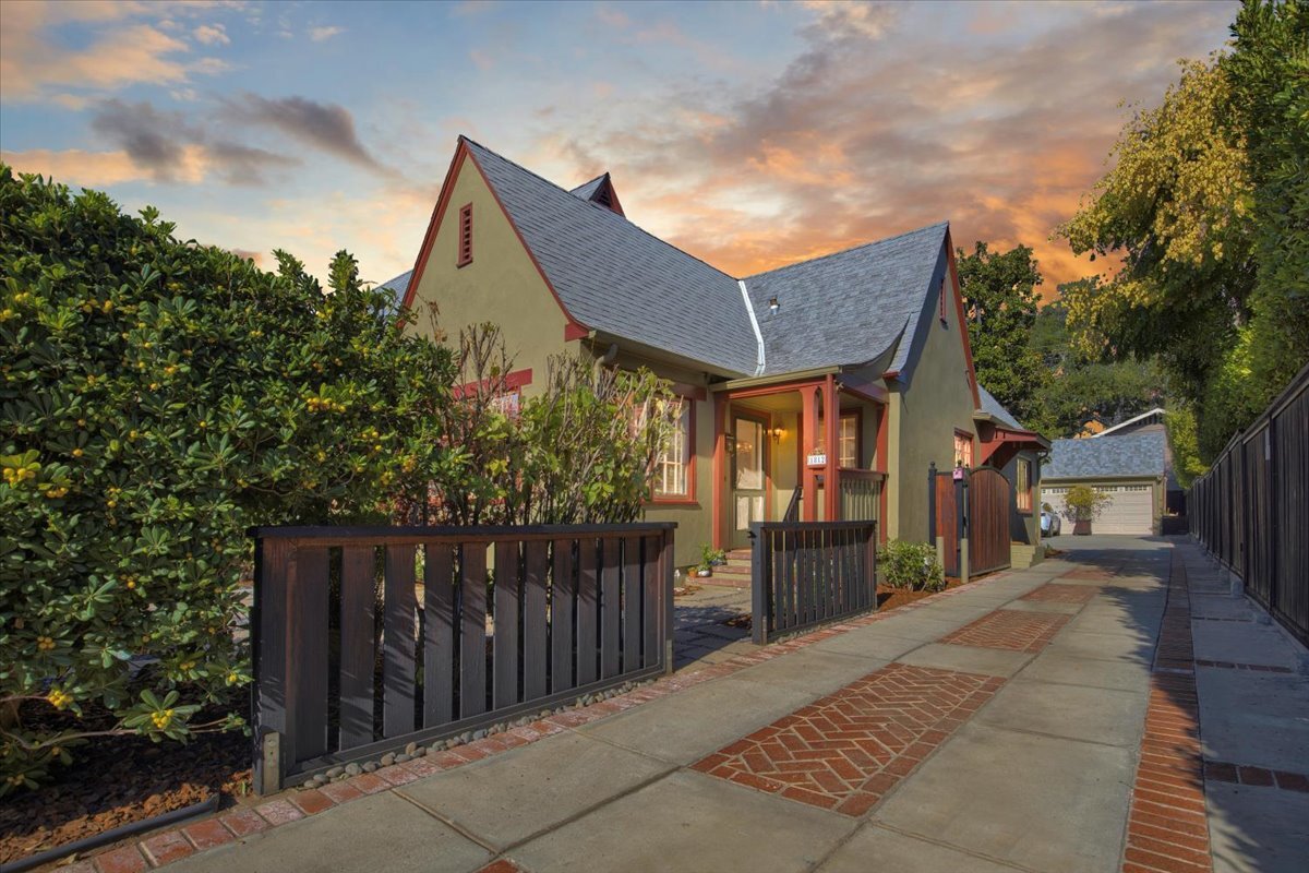 Foto principal - 1812 Oak St