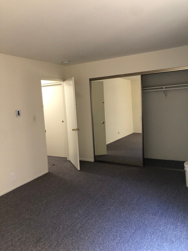 2nd Bedroom - 513 Capp St