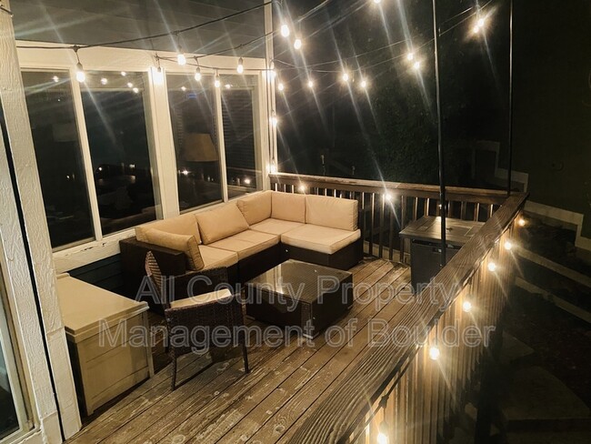 Foto del edificio - 381 lodgewood Lane