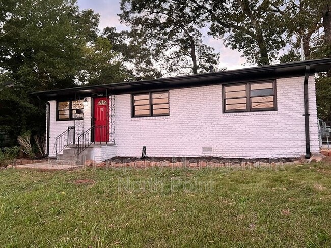 Photo - 1645 Metropolitan Pkwy SW House