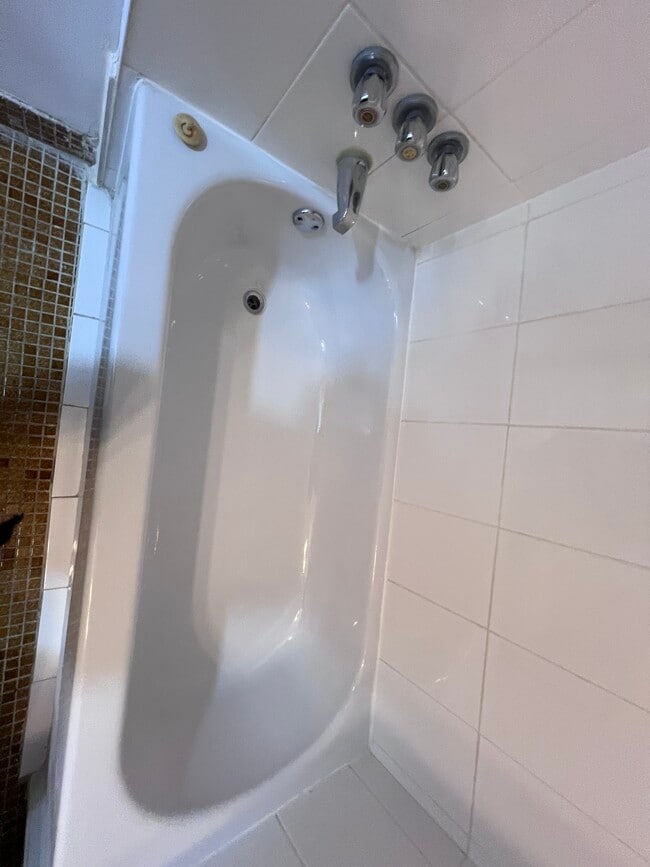 Building Photo - Château Latour