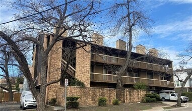 Building Photo - 612 Park Pl