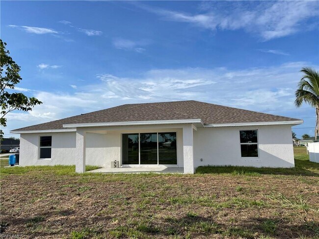 Building Photo - 1723 NW 19th St
