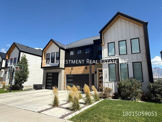 Building Photo - 7637 S Brinkerhoff Dr