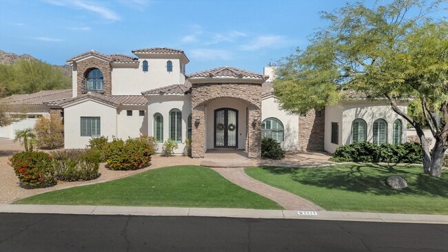 Building Photo - 3324 E Suncrest Ct