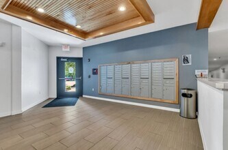 Building Photo - 1118 Litton Ave