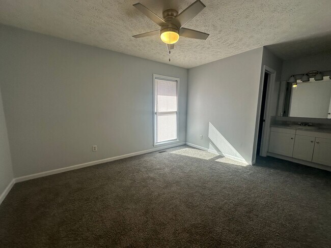 Building Photo - 704 Prestige Blvd
