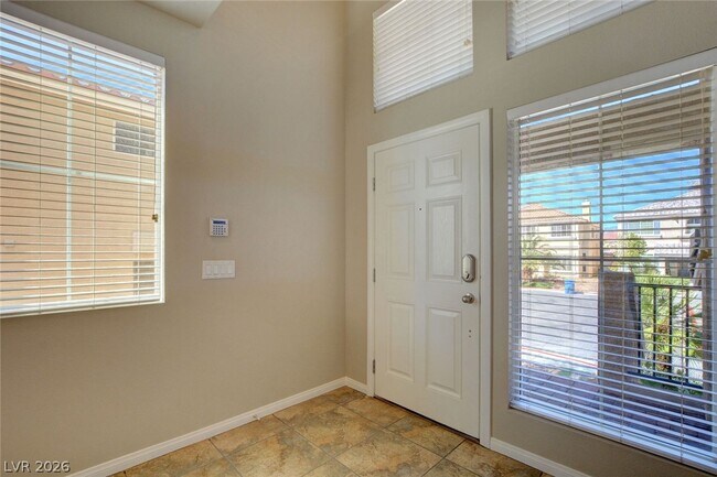 Building Photo - 10700 Shasta Glow Ct