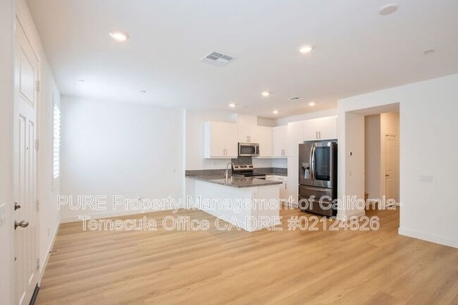 Foto del edificio - 36351 Elizabeth Ln