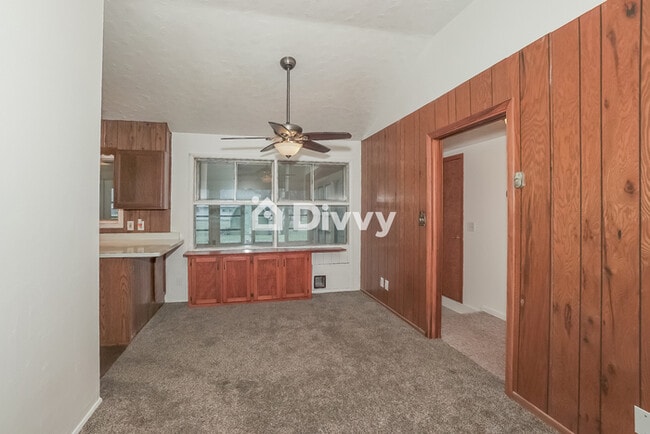 Building Photo - 2805 Bainbridge Ave, Youngstown, OH 44511