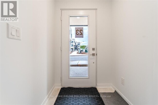 Photo du bâtiment - 1095 Cooke Blvd.