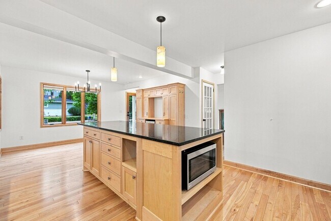 Foto del edificio - 5300 Logan Ave S