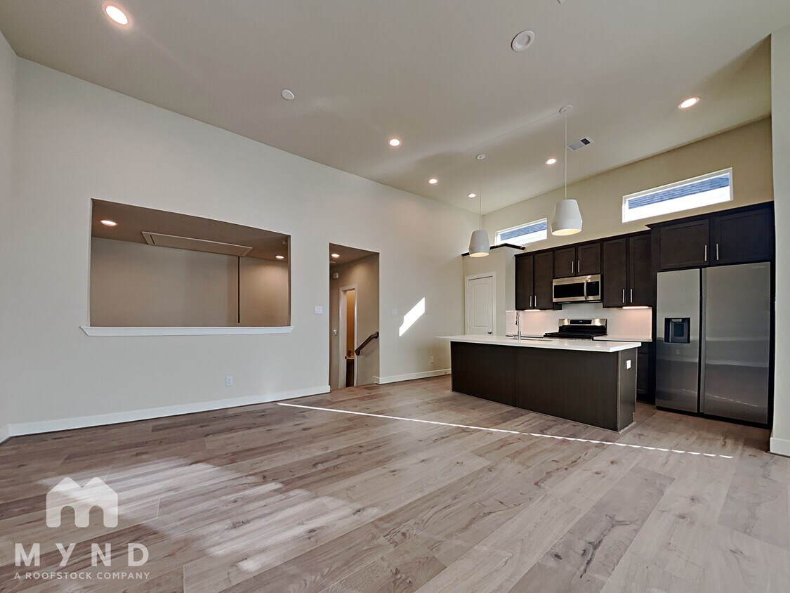 Foto principal - 710 Wilshire Brook Ln