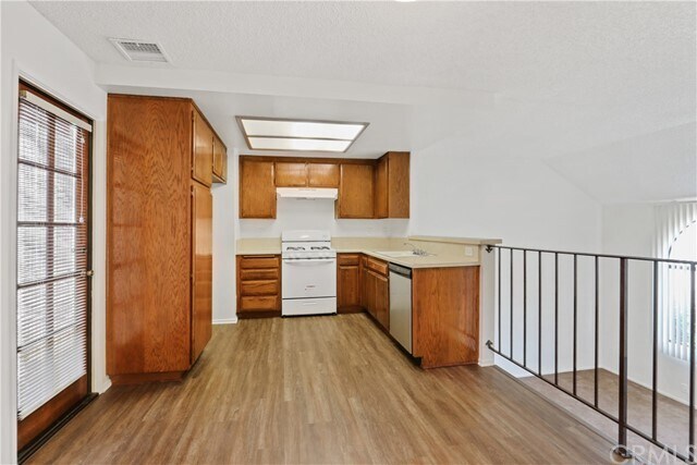 Building Photo - 14418 Clark St