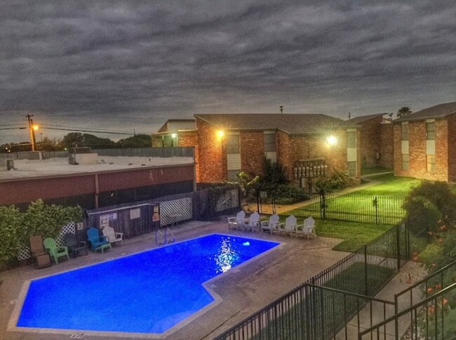 Foto del edificio - Willow Wood Apartments