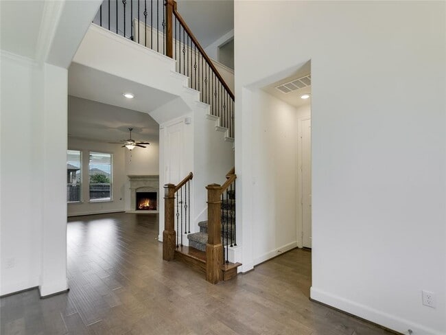 Building Photo - 103 Co Rd 180