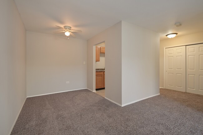 Building Photo - 869 Trace Dr