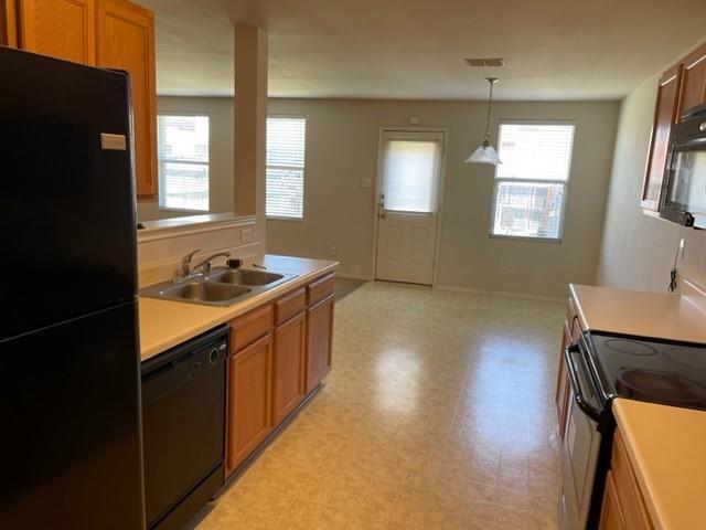 Building Photo - 1021 Badger Run