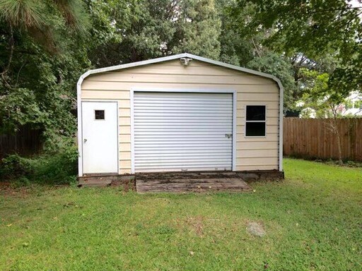 Building Photo - 105 Windsor Ct