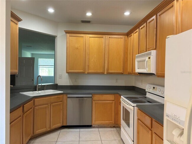 Foto del edificio - 3429 Parkridge Cir