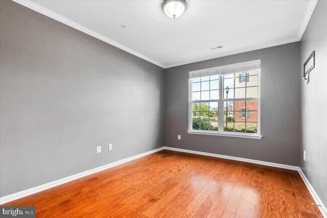 Building Photo - 6395 Walcott Ln