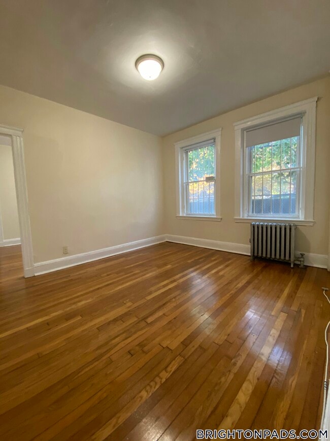 Building Photo - 135 Washington St