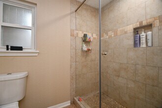 Building Photo - 3410 Plum Brook Ln