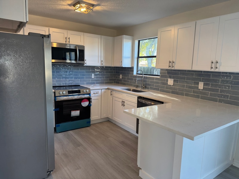 Foto principal - 5818 Pinecrest Rd