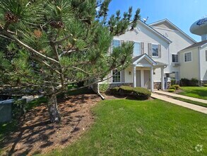 Building Photo - 2307 Silverstone Dr