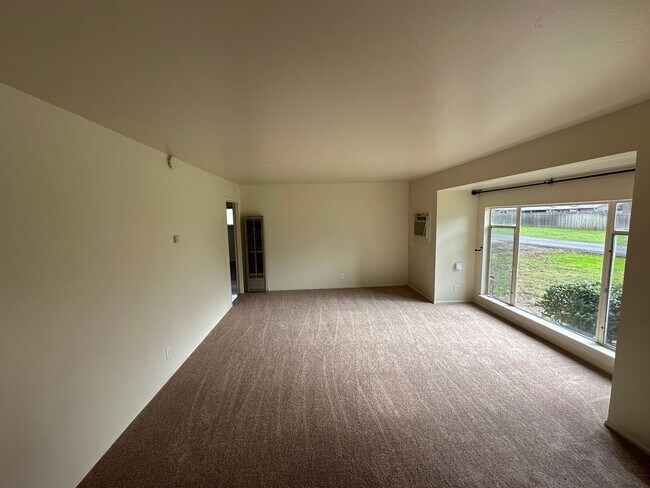 Foto del edificio - 3120 Alder Way