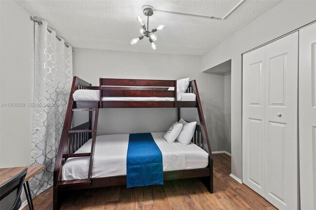 Building Photo - 1054 Lotus Cove Ct