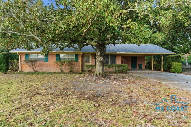 Foto del edificio - 339 Hilton Ave