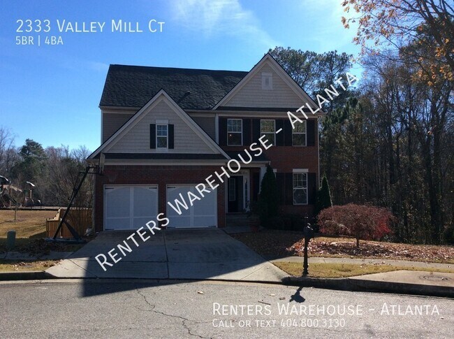 Building Photo - Lovely home in Buford