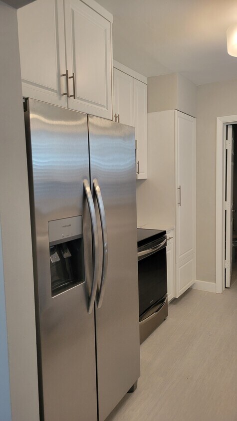 Primary Photo - 535 NE 36th St