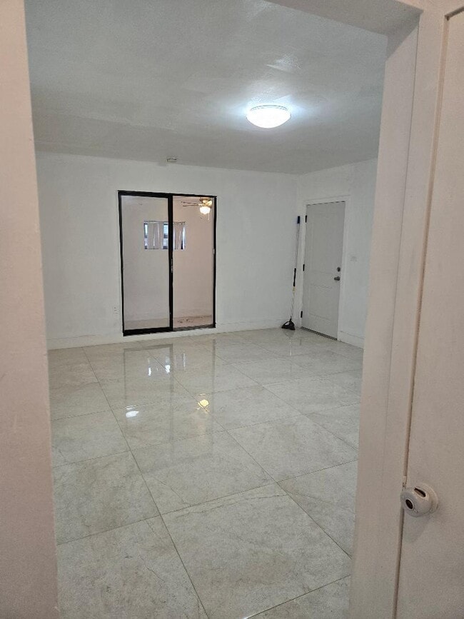 Photo - 1020 NW 147th St House