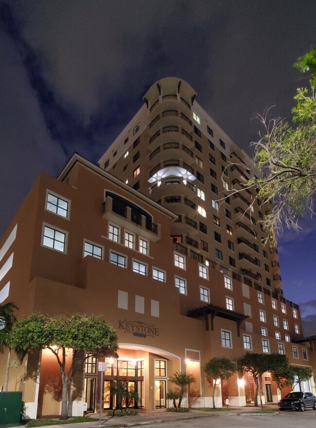Foto del edificio - 4242 NW 2nd St