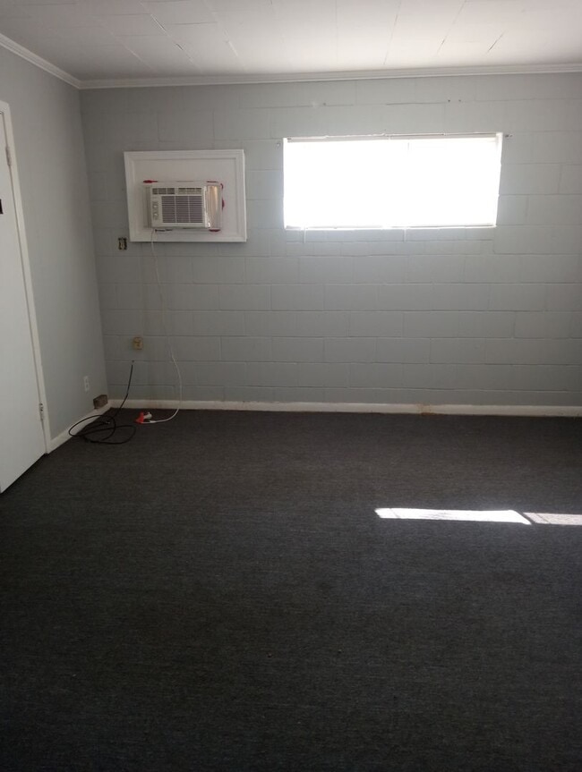 Foto del edificio - 3403 Raymo Dr