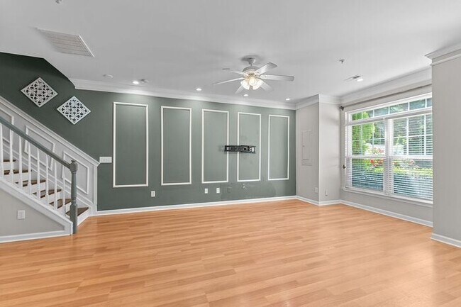 Building Photo - Build Equity While Leasing - Lease and Own...